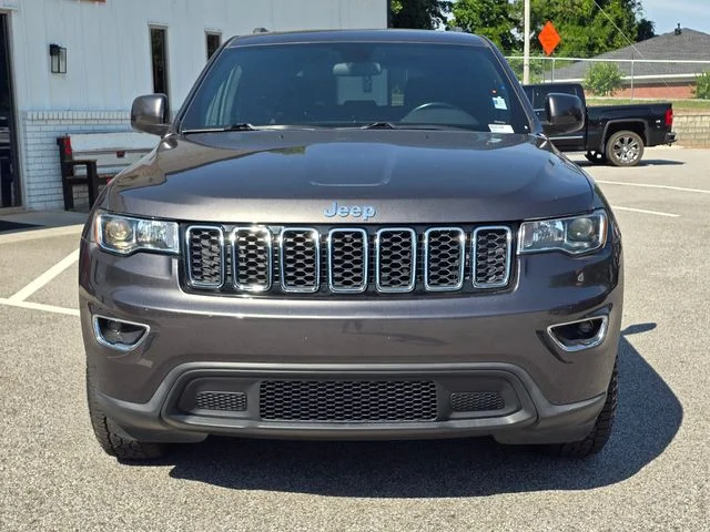 Used 2020 Gray Jeep Laredo E image 8