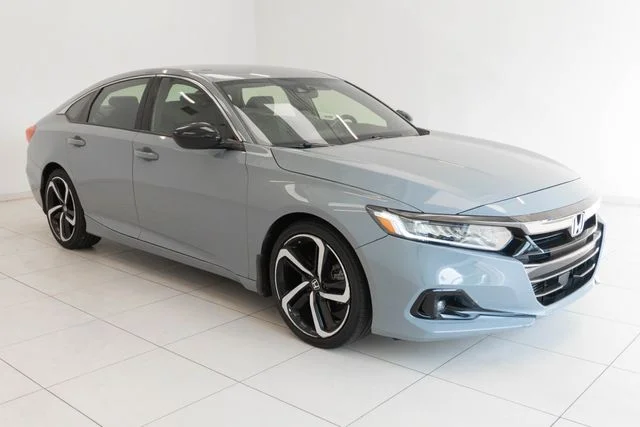 Used 2022 Gray Honda Sport image 18