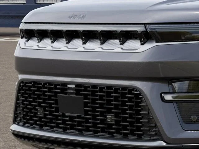 New 2026 Baltic-Gray Metallic Clear-Coat Exterior Paint Jeep  image 7