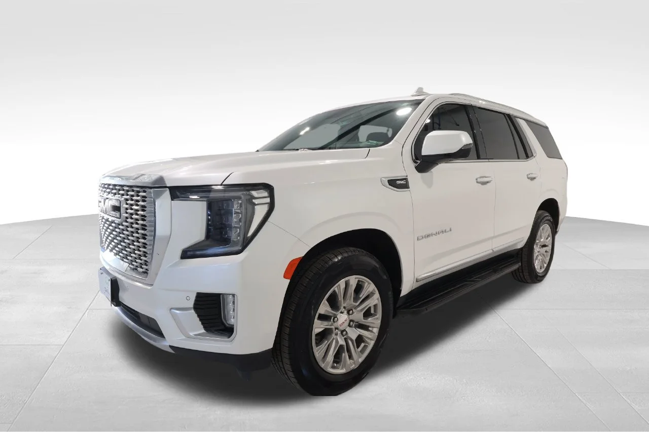 Certified Used 2024 White Frost Tricoat GMC Denali image 8