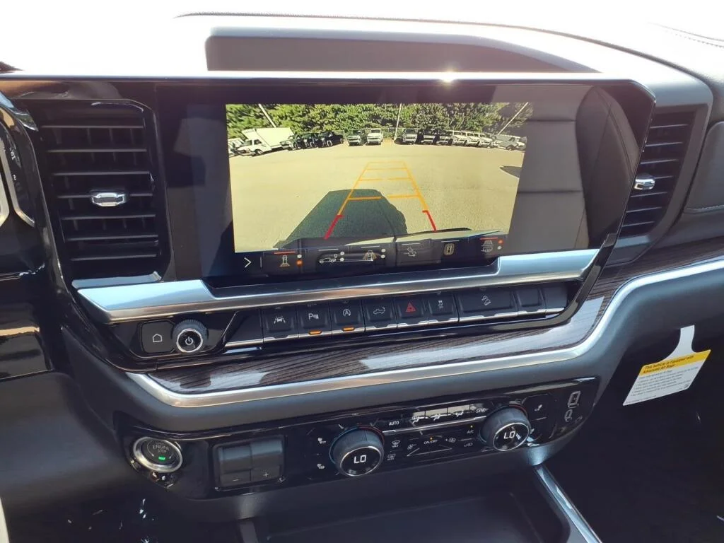 2026 Chevrolet Silverado 1500 LT Trail Boss - Photo 9