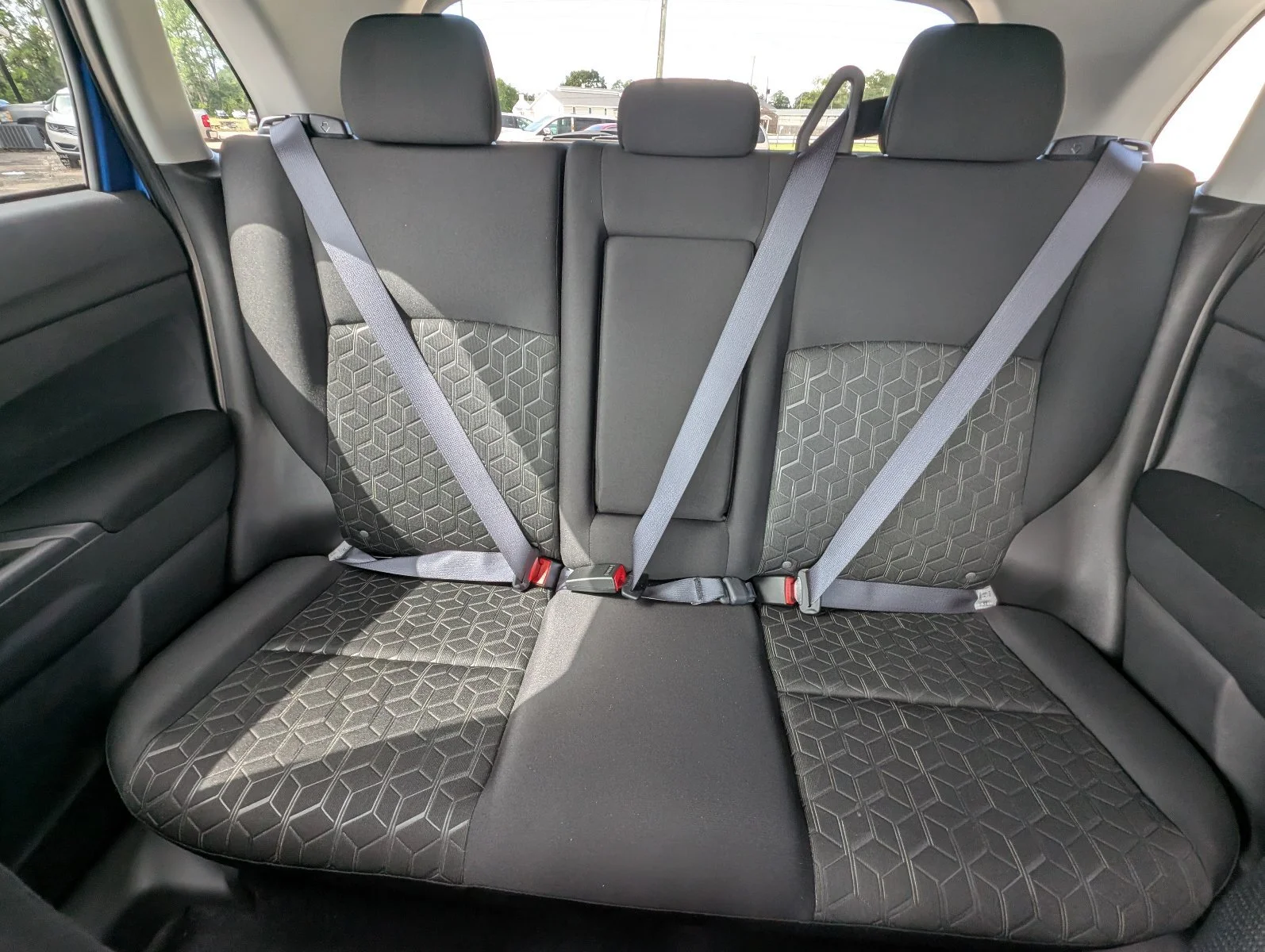 New 2027 Blue Mitsubishi 2.0 ES image 27