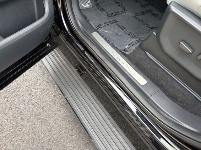 New 2025 Agate Black Metallic Ford Platinum® image 17