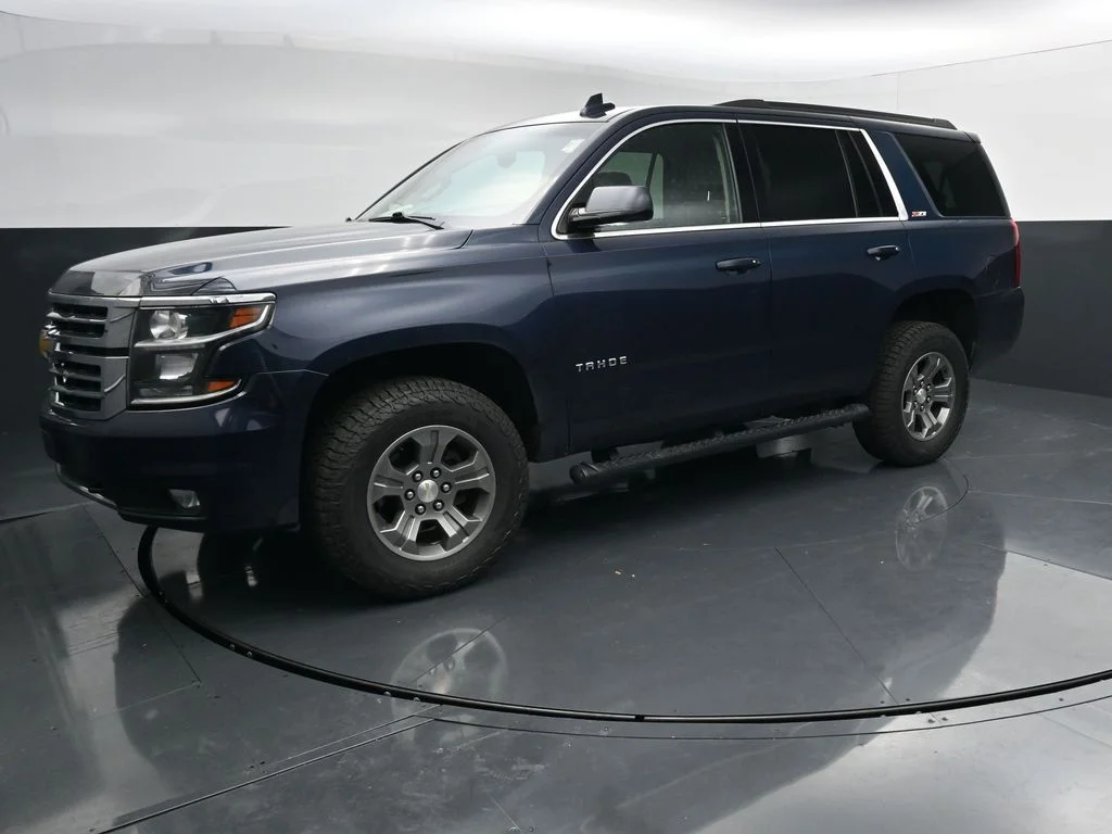 Used 2018 Blue Chevrolet LT image 4