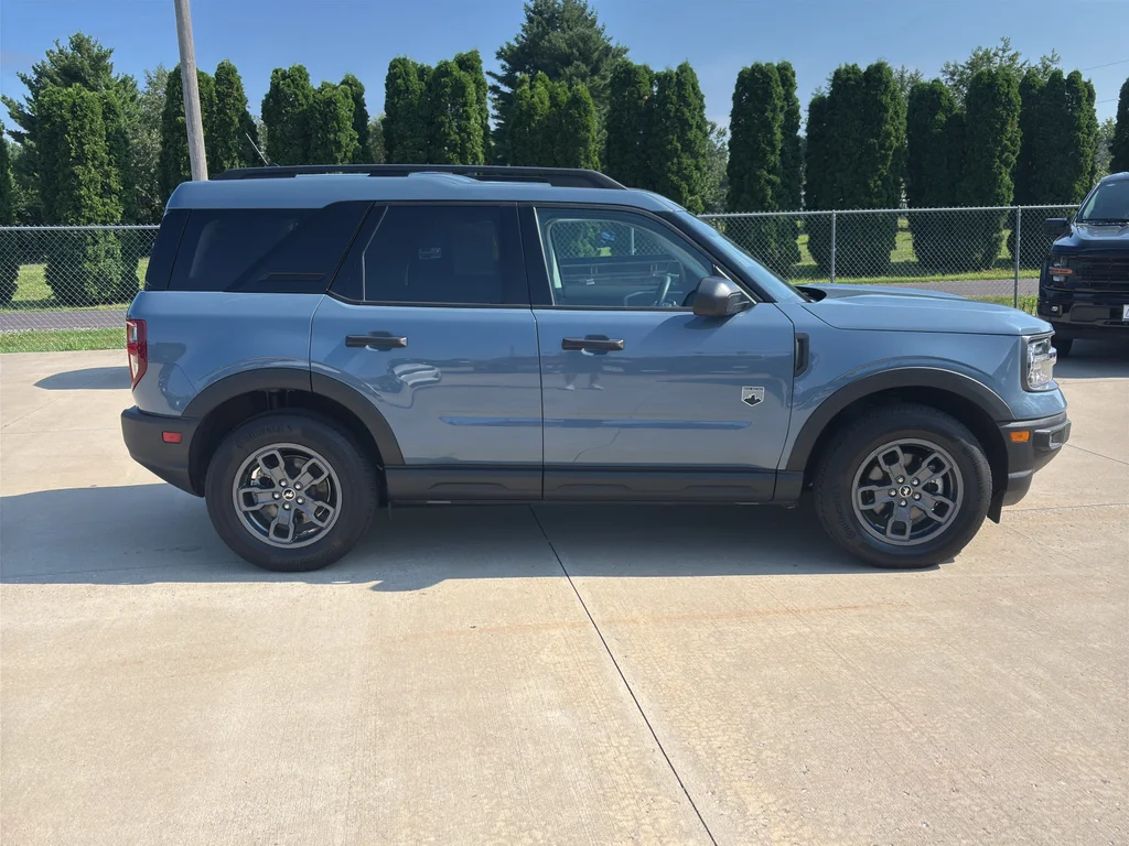 Used 2024 Azure Gray Metallic Ford Big Bend image 5