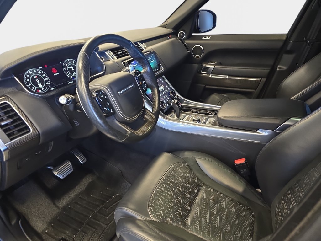 Used 2020 Black Land Rover SVR image 19