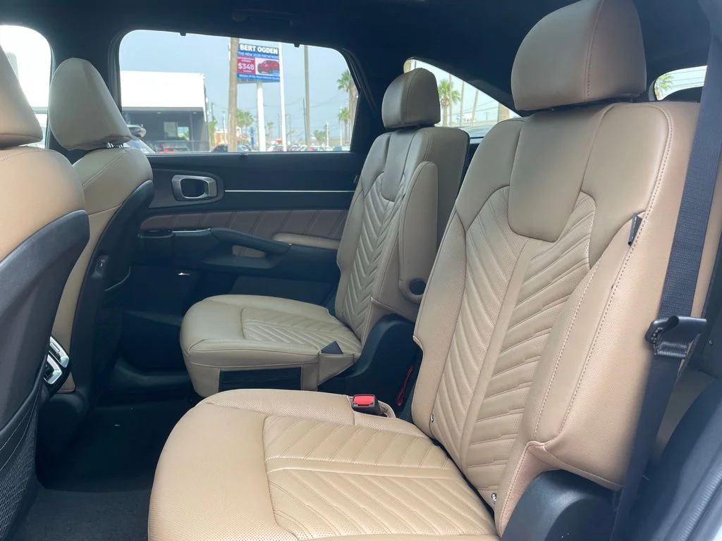 New 2026 White Kia X-Line SX Prestige image 15
