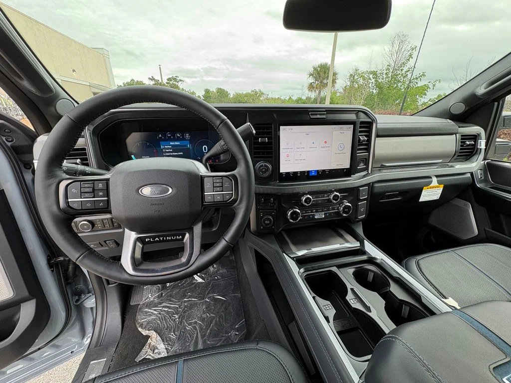New 2026 Gray Ford Platinum image 7