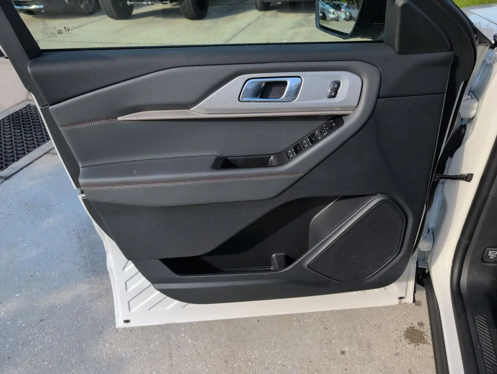 2026 Ford Explorer Active - Photo 28