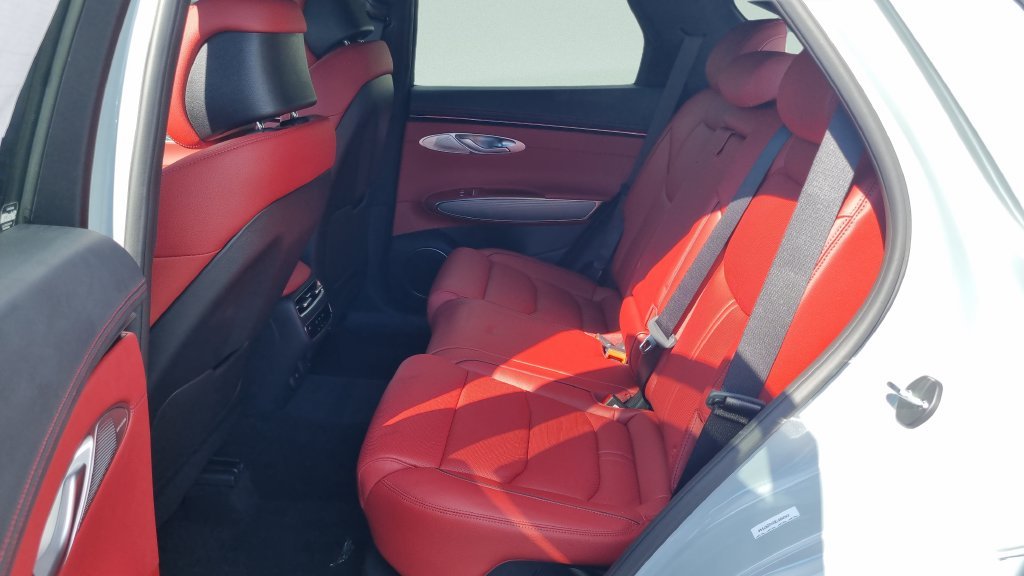 New 2027 Blue Genesis 2.5T SPORT PRESTIGE image 10