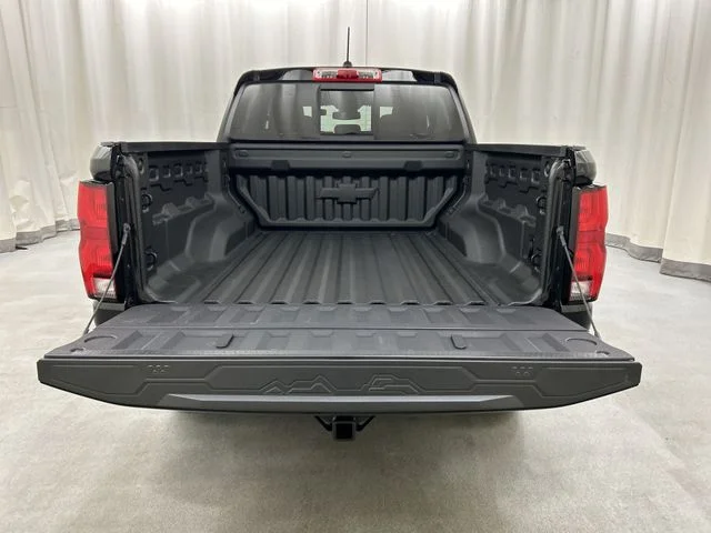 Used 2026  Chevrolet Z71 image 7