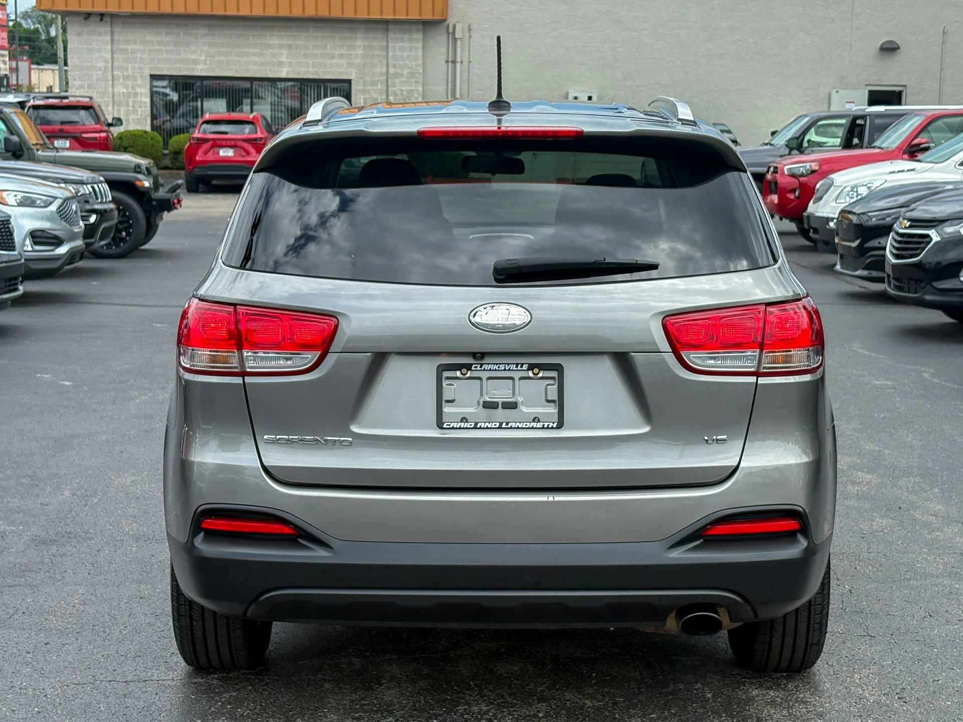 Used 2018 Silver Kia LX image 13