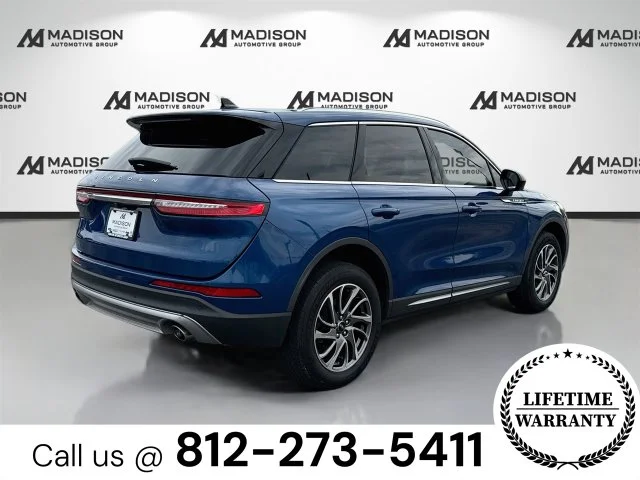 Used 2021 Blue Lincoln Standard image 5