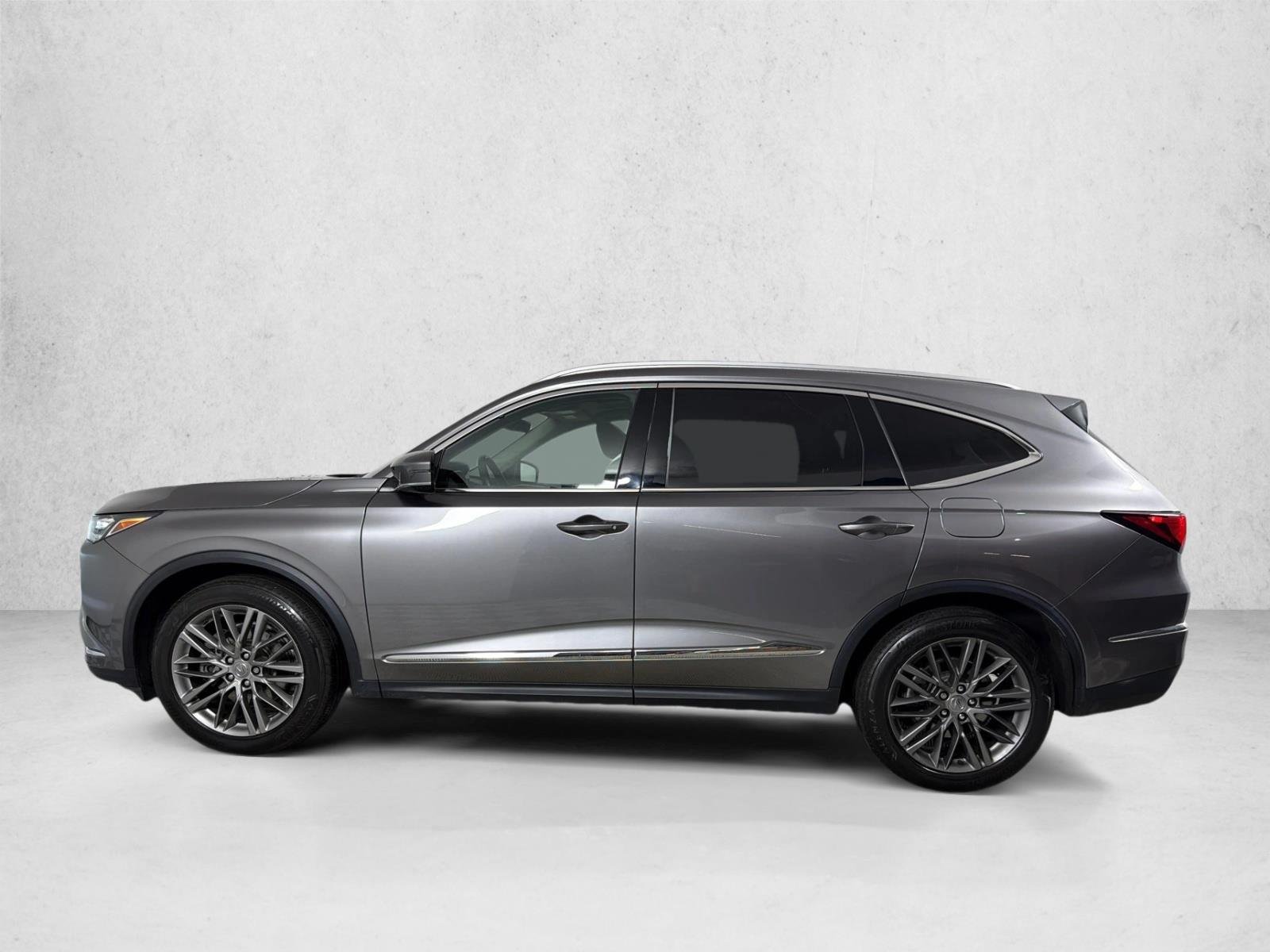 Used 2023 Silver Acura w/Advance Package image 8
