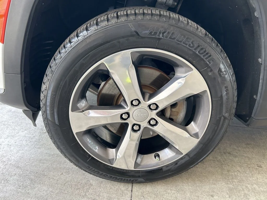 Used 2021 White Jeep Limited image 18
