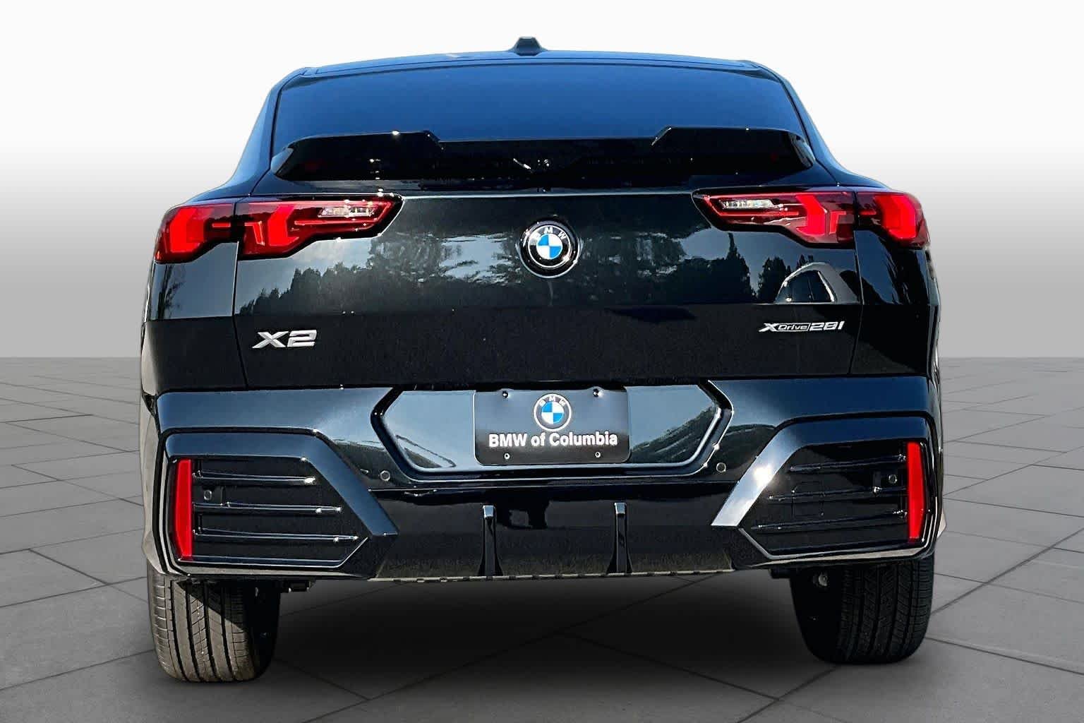 New 2027 Black Sapphire Metallic BMW xDrive28i image 4