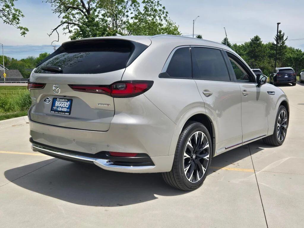 2026 Mazda CX-90 Premium Plus Package - Photo 13