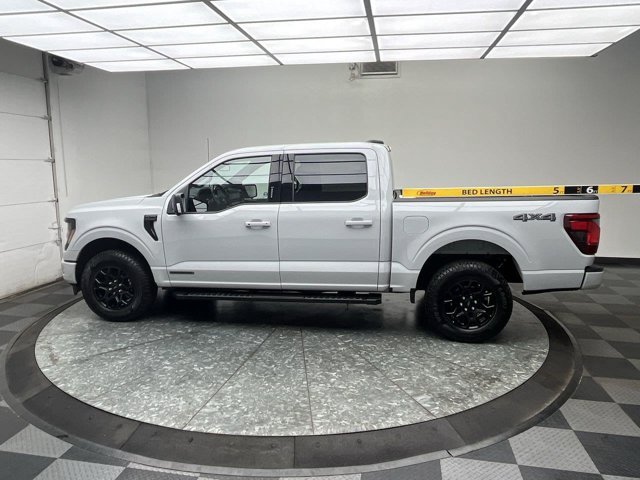 Used 2024 Avalanche Gray Ford XLT image 7