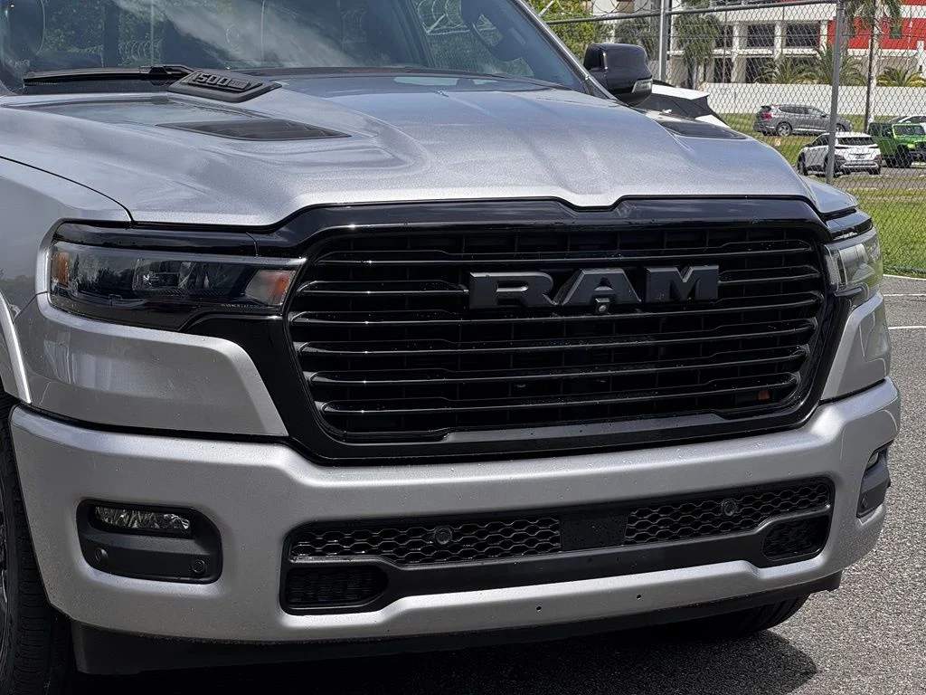 Used 2025 Silver Ram Laramie image 7