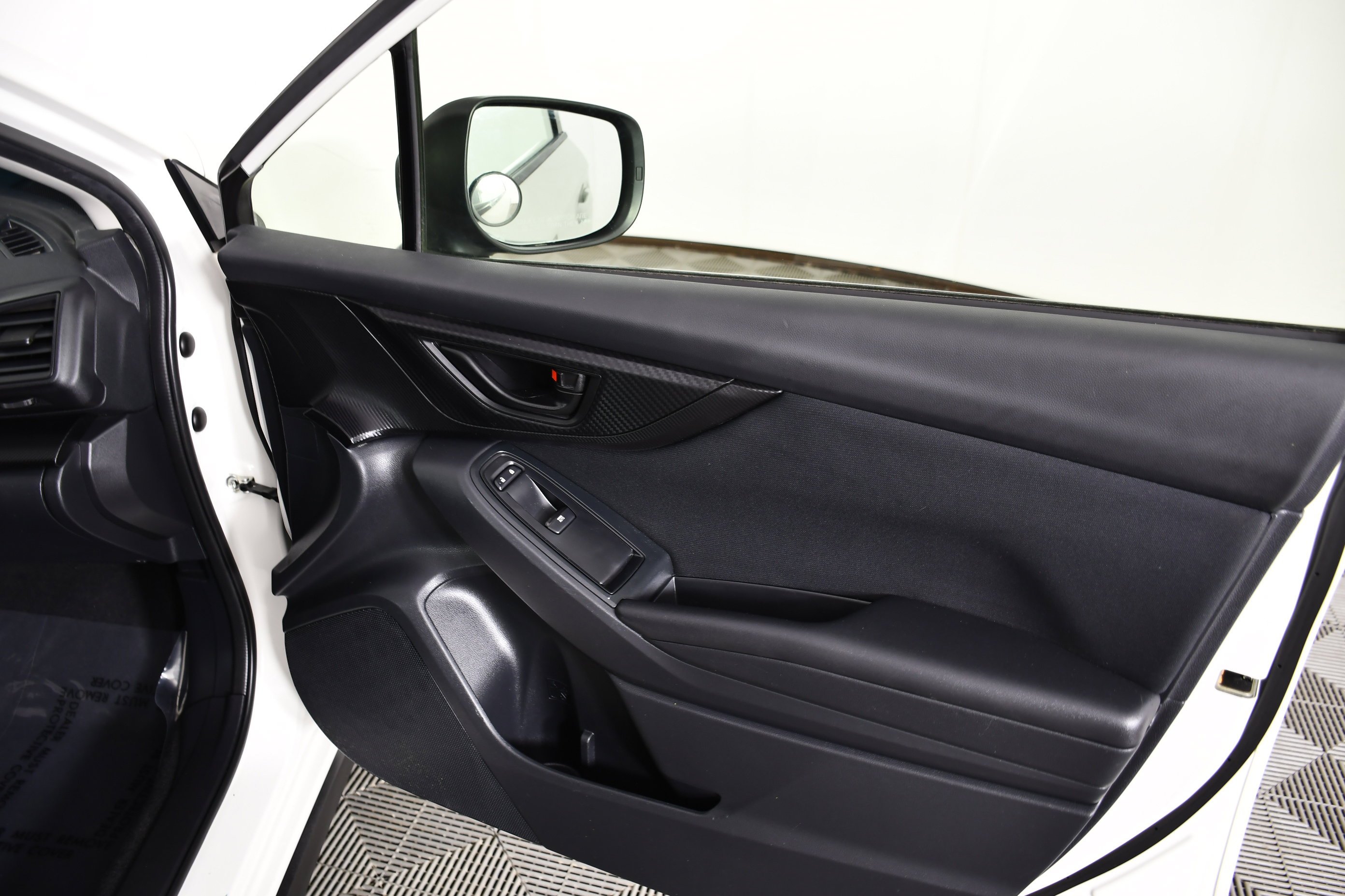 Used 2023 Crystal White Pearl Subaru Base image 40