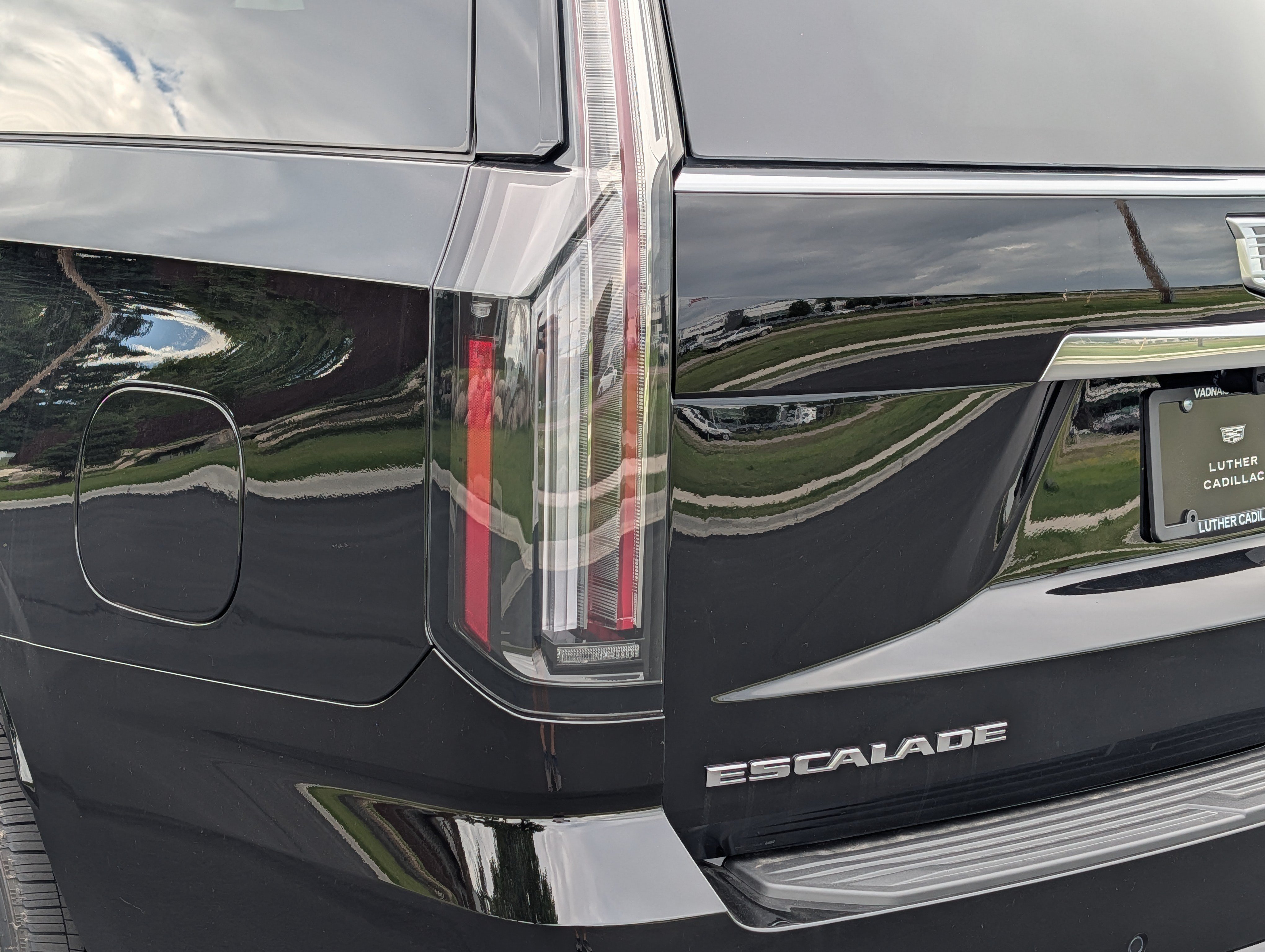 2026 Cadillac Escalade ESV Platinum Luxury - Photo 9