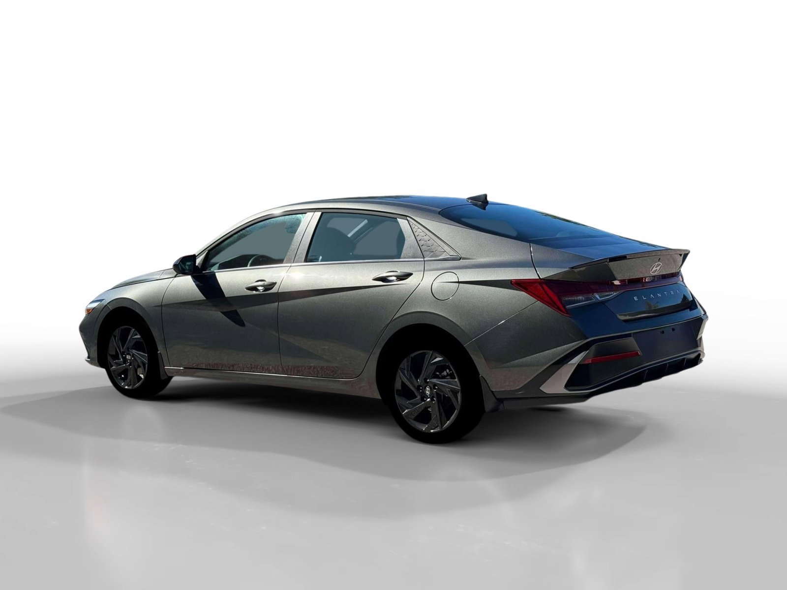 New 2026 Amazon Gray Hyundai SEL Sport Premium image 4