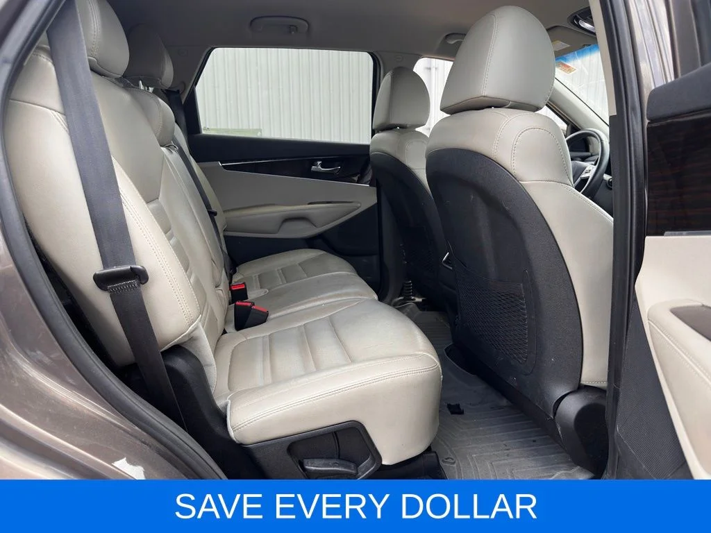 Used 2019 Brown Kia EX image 16