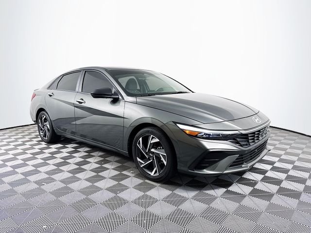 Certified Used 2025 Gray Hyundai SEL Sport image 10