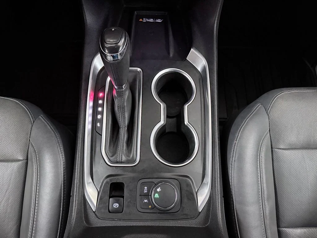 Used 2019 Red Tintcoat Chevrolet Premier image 26
