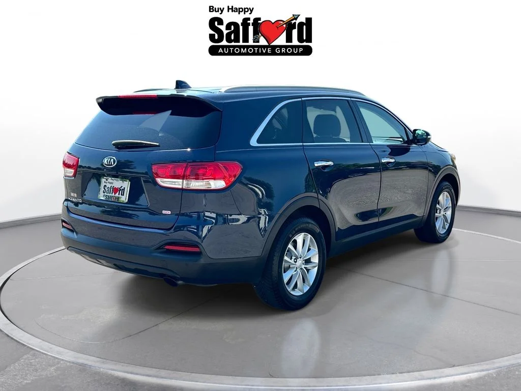 Used 2017 Blue Kia LX image 8