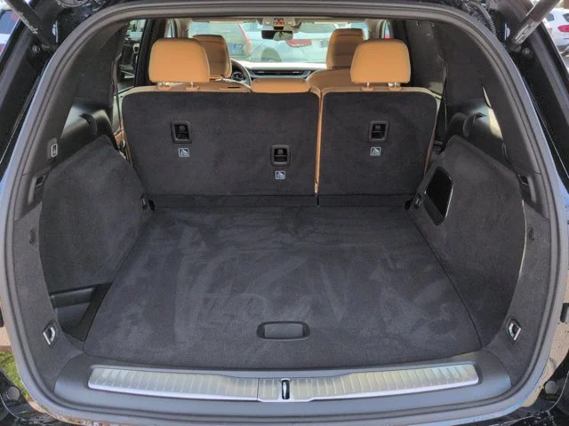Used 2026 Black Jeep Summit image 13