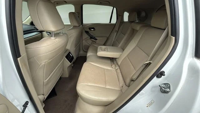 Used 2016  Acura Base image 22