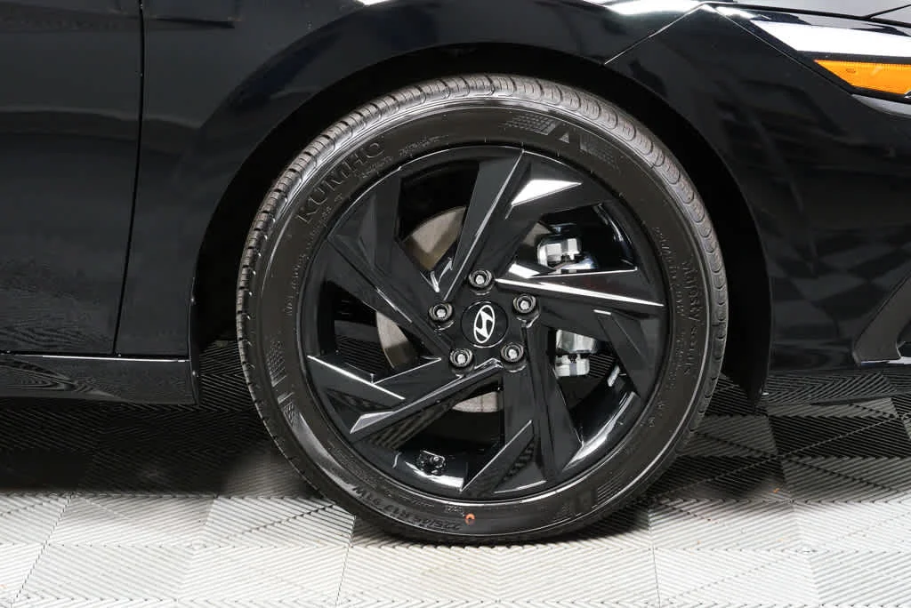 New 2026 Abyss Black Hyundai SEL Sport image 15