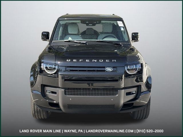 New 2026 Santorini Black Land Rover X-Dynamic SE image 8