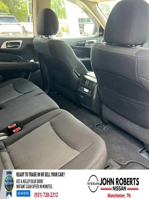 Used 2019 Red Nissan SV image 11
