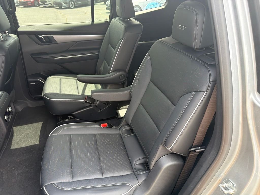 2025 Buick Enclave Sport Touring - Photo 8