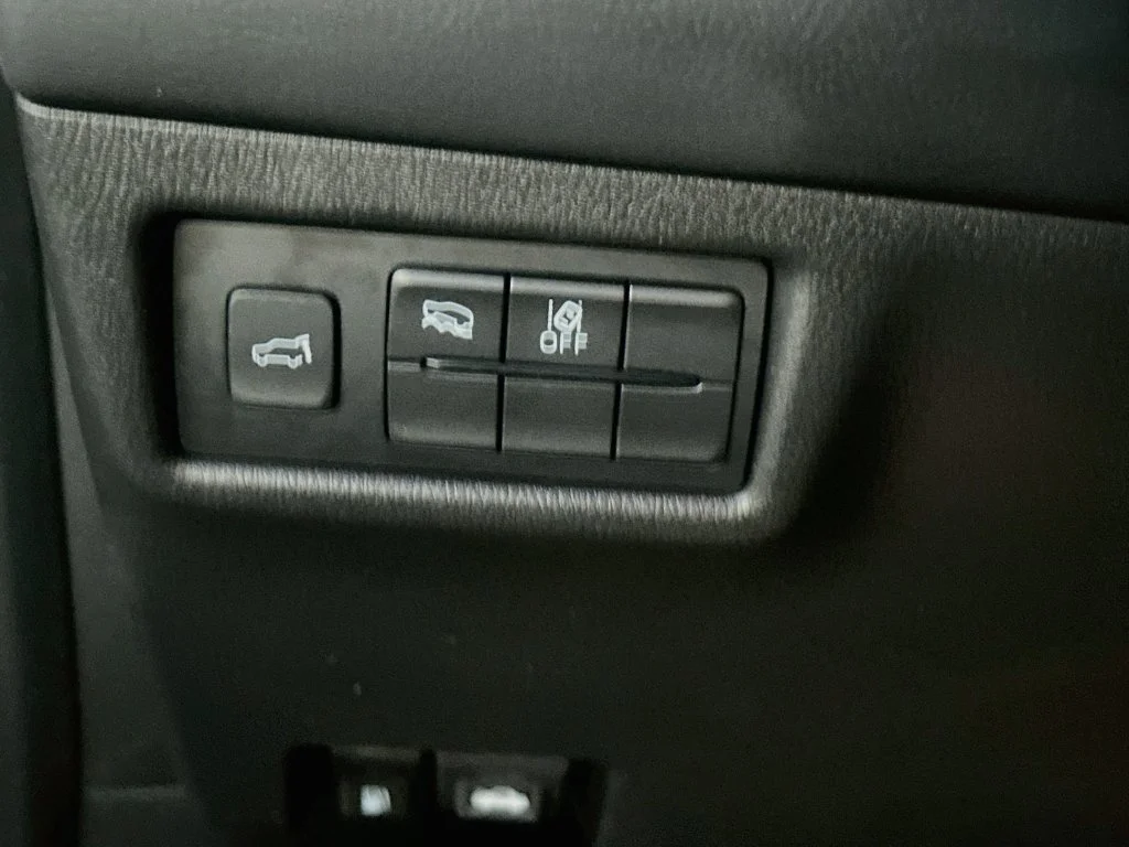 Used 2021 Blue Mazda Touring image 10