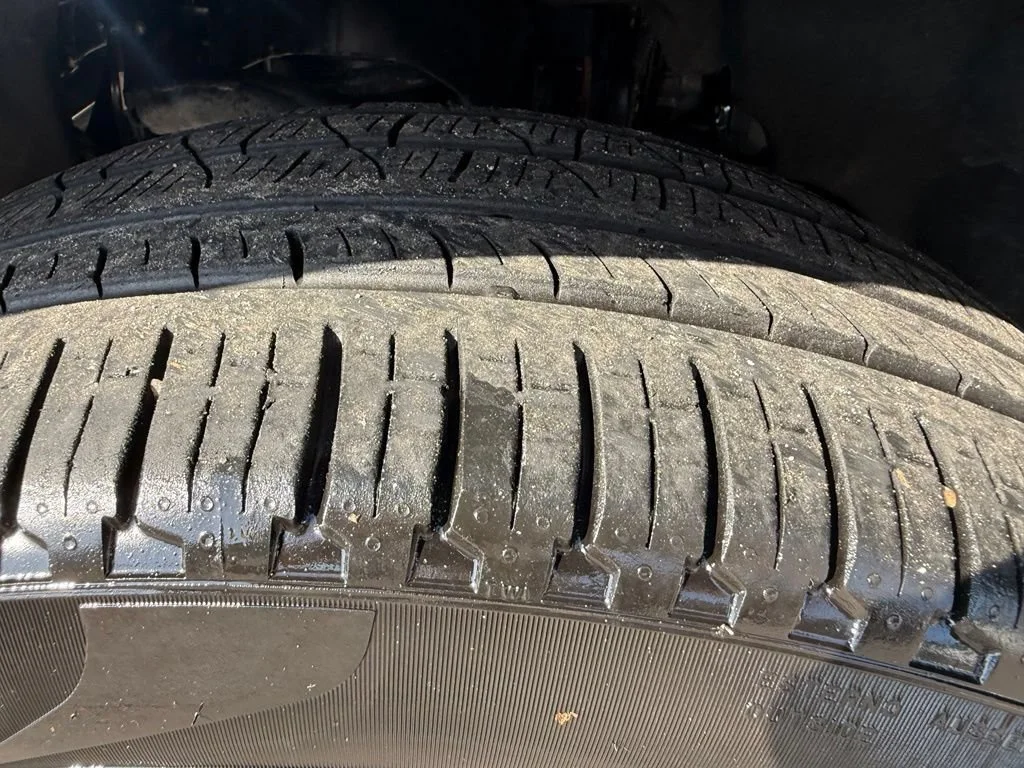 Used 2024  Ford Limited image 41