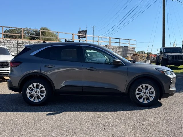 Used 2024 Gray Metallic Ford Active image 6