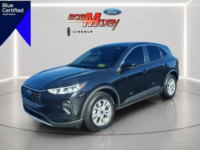 Used 2023 Black Ford Active image 1