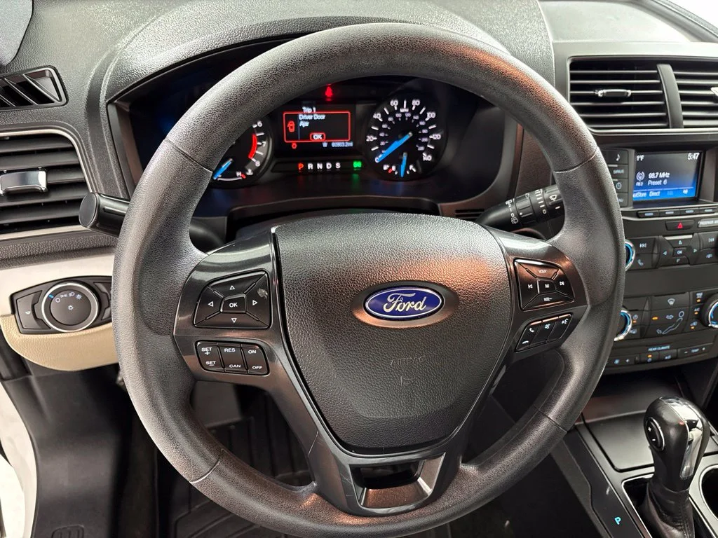 Used 2018 White Ford Base image 28