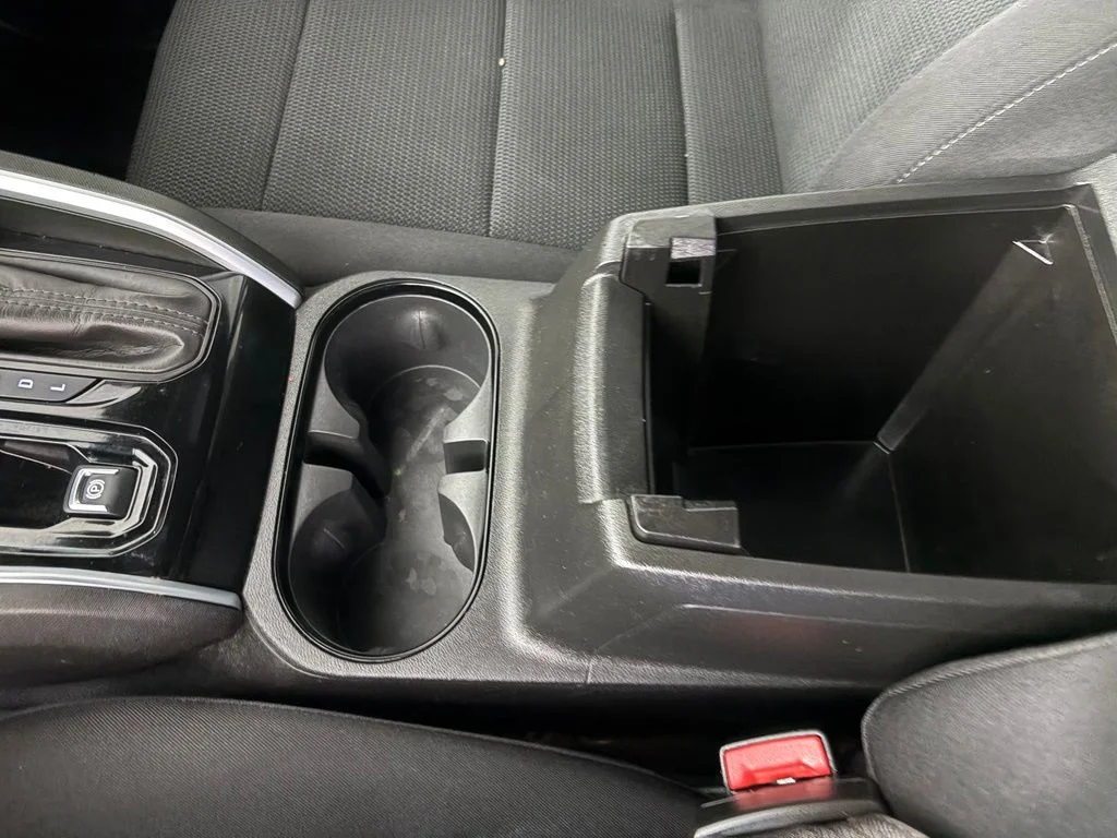 Used 2024 Red Chevrolet LT image 32