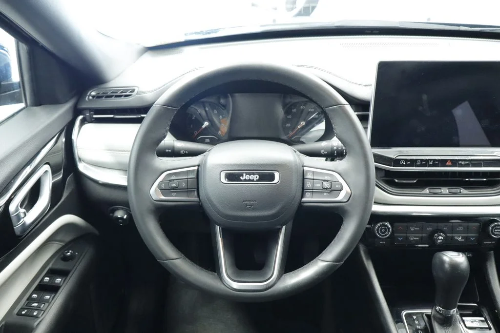 Used 2023 Gray Jeep Limited image 24