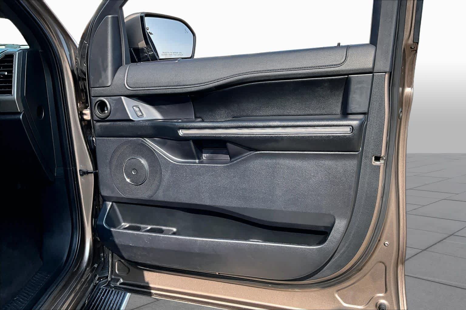 Used 2019 Stone Gray Metallic Ford XLT image 44
