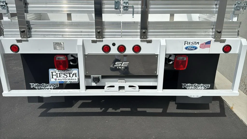 New 2024 Oxford White Ford F-450® XL image 6