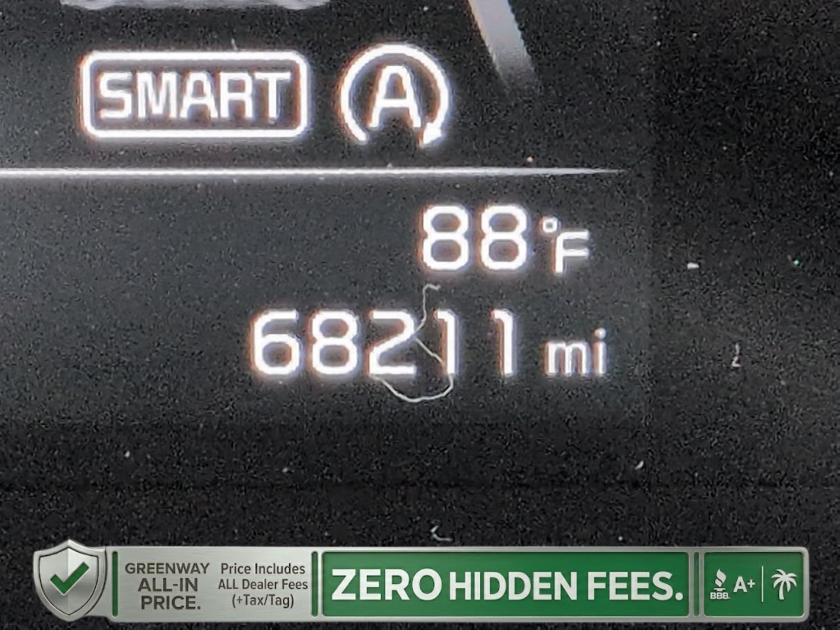 Certified Used 2023 Snow White Pearl Kia LX image 25