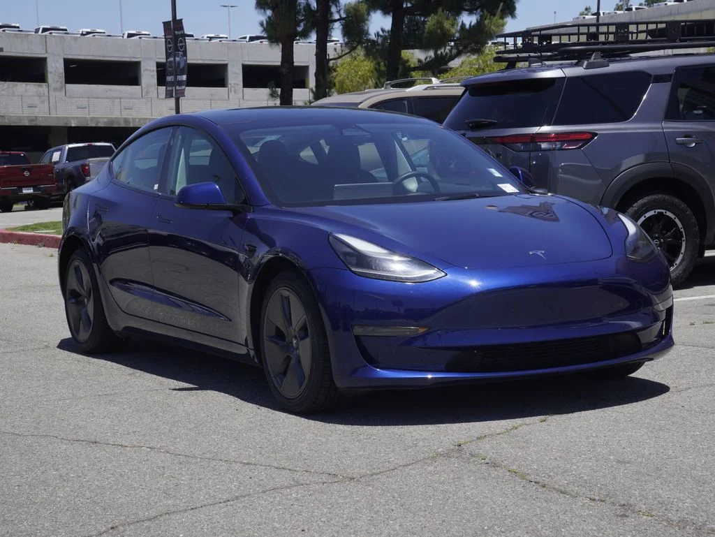 Used 2023 Blue Tesla Base image 1
