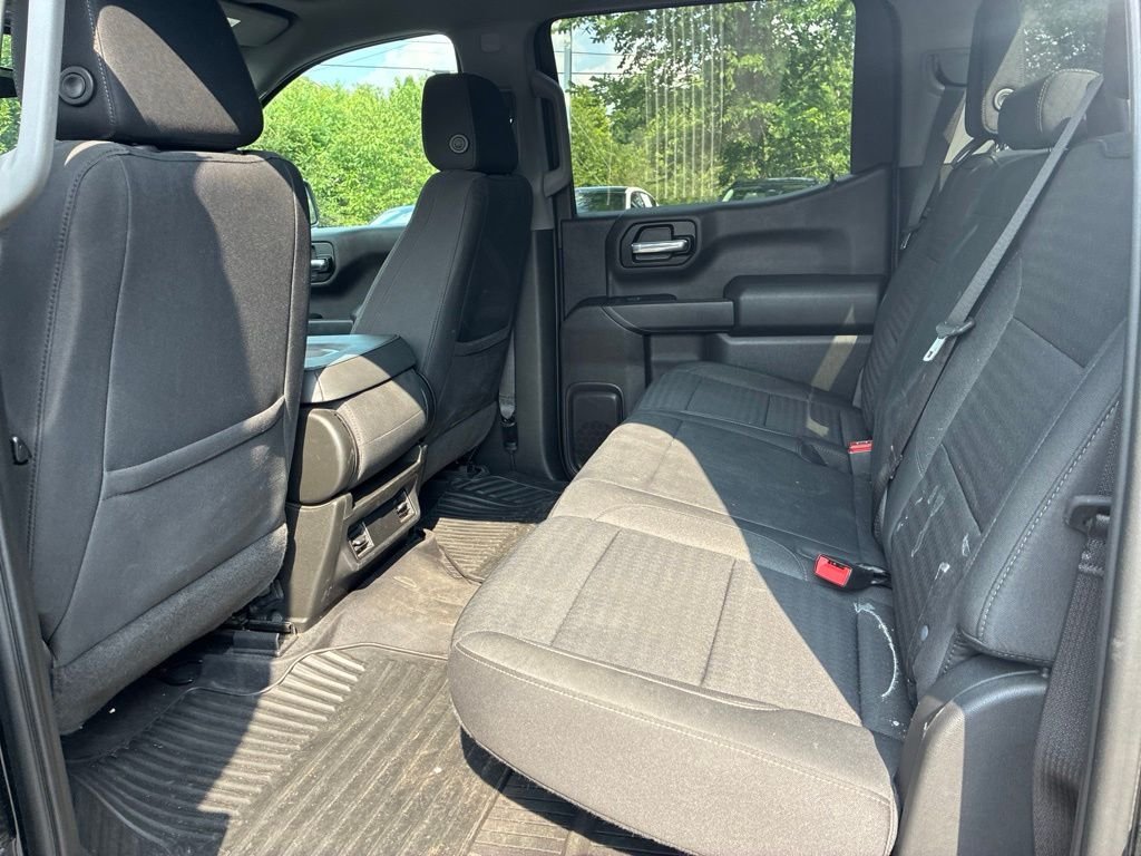 Used 2023 Black Chevrolet Custom image 11