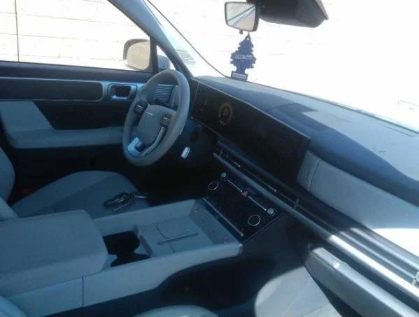 Used 2026 Serenity White Hyundai SEL image 6