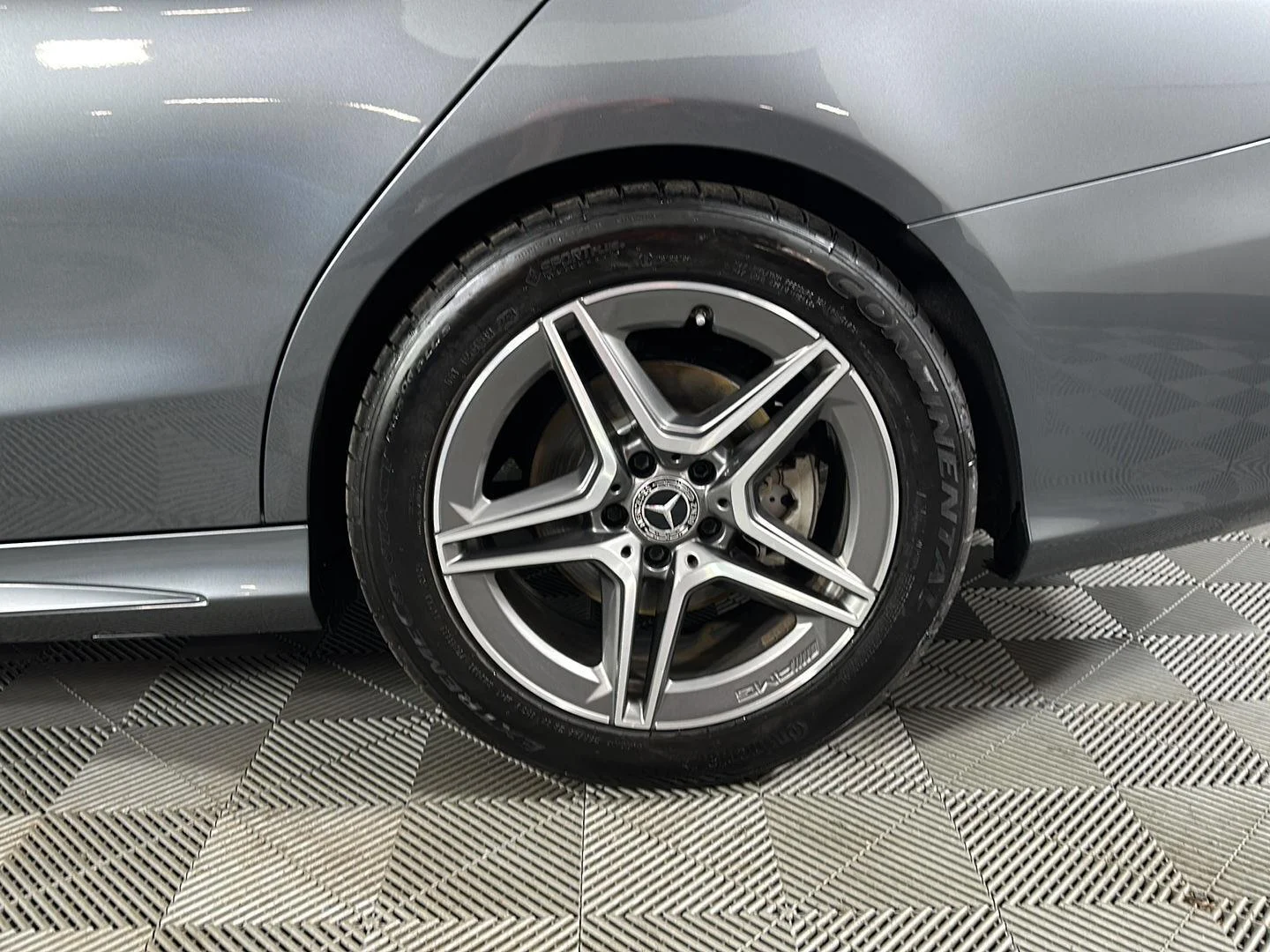 Used 2020 Selenite Grey Metallic Mercedes-Benz C 300 image 9